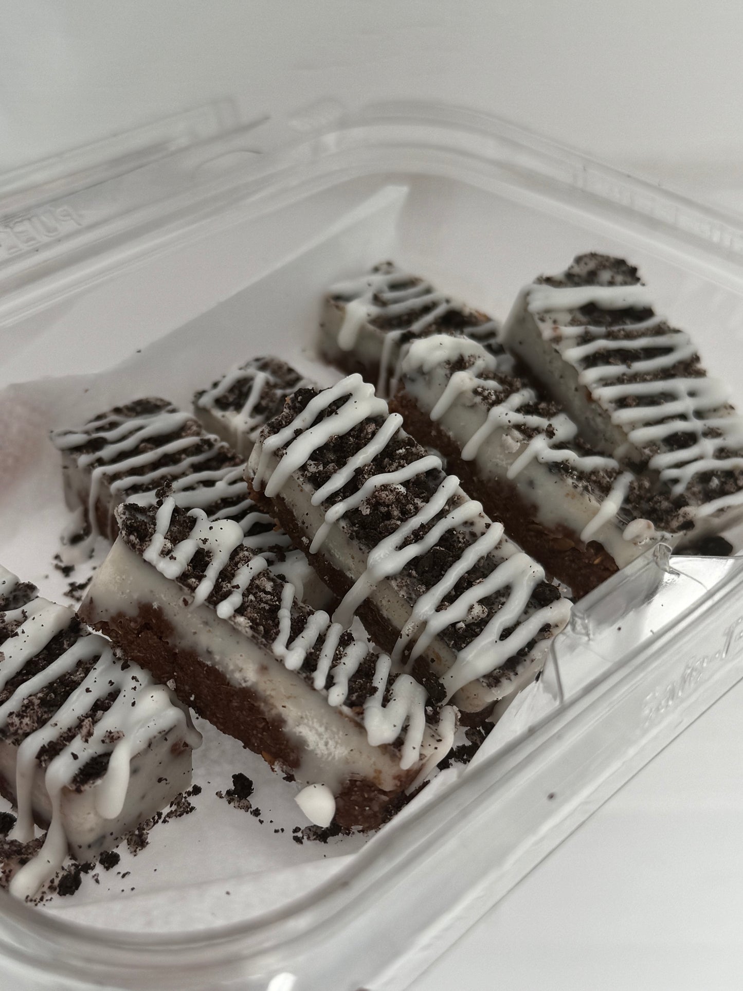 Cookies and Cream Bars